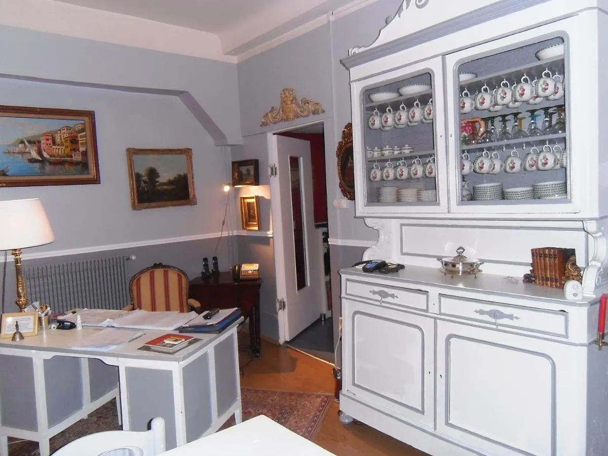 Hotel Des Arceaux Бейонн